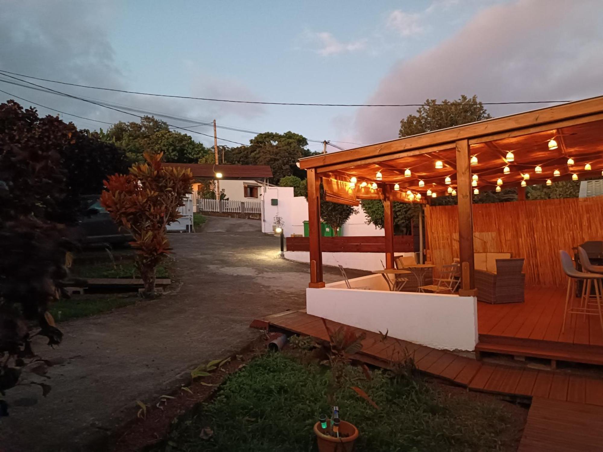 Les Bungalows Du Chateau D'O Petite Île Exterior foto